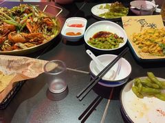 -老班长·小龙虾·鲜货烧烤大排档(金街美地店)