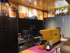 -麦当劳(中二横路店)