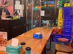 大堂-回·龙虾铺·盆盆蟹·烧烤大排档(回龙观店)