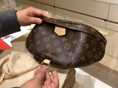 -LV路易威登(国际广场店)