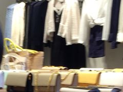 -URBAN REVIVO(大信新都汇店)