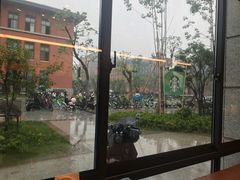 -星巴克(浙大紫金港校区店)