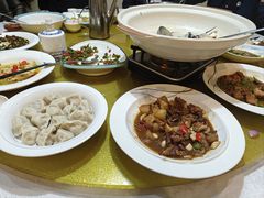 -鄱阳湖·江西小炒·瓦罐煨汤(五道口店)