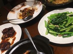 -广州中心皇冠假日酒店·百粤楼