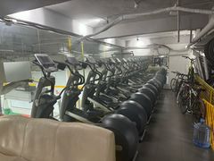 -超菲特健身工作室(晨月店)