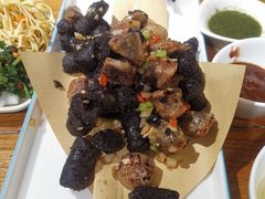 -蒙艾里民族传统菜蒙餐