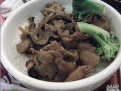吃不下……太饱了。但是还可以-72街荷叶饭(三元里店)
