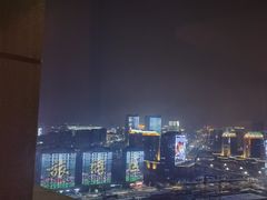 景观位-乌兰湖畔草坪轻奢营地