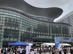 -上海跨国采购会展中心