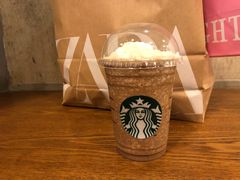 摩卡可可碎片星冰乐-星巴克臻选(深圳龙岗万科店)