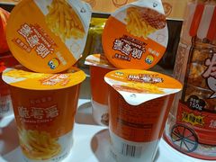 脆薯薯(牛排味)-来伊份(云从路店)