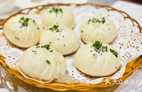 Hangzhou Pan-Fried Buns