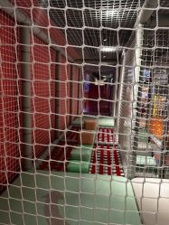 -莫莉幻想儿童乐园(武汉金银潭永旺店)