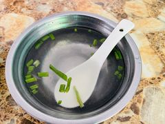 -灵山卢梅燕粉店