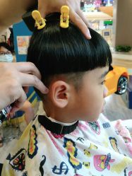 -趣哆剪儿童理发(奥山世纪城店)