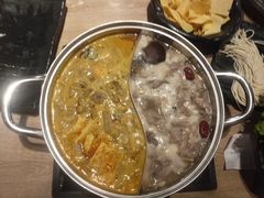 -呷哺呷哺(新世界百货望京店)