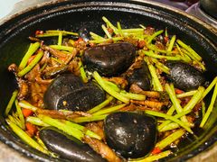 藜蒿石锅焗鳝丝-佬麻雀·剁椒鱼头(京基KK One店)