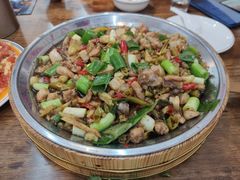 -佬缸炮江湖川菜(玉林店)