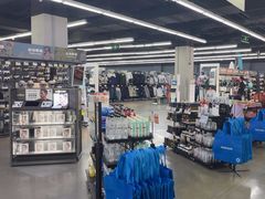 -迪卡侬(顺峰山店)