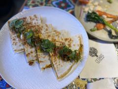 墨西哥鸡肉芝士饼-LESCEDARS Brasserie Bistro香柏树