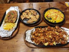 -老东镇啤酒屋海鲜加工·蒸汽海鲜·海鲜烧烤(台东店)