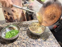 -正宗杨记普洱酸醋米线(总店)