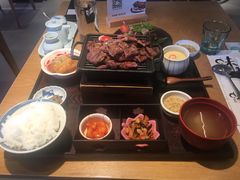 极品牛上脑御膳-味太助·银饭食堂(中华城店)