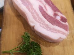 -唯成•韩国炭火烤肉 유성고기