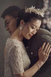 -雪中彩影婚纱摄影·微光艺术中心