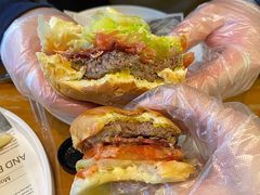 -Thanks美式餐厅(汉堡咖啡店)