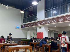 大堂-黄师奶甜品店