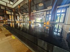 -三亚亚龙湾希尔顿酒店