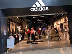 -adidas(印象城购物中心店)