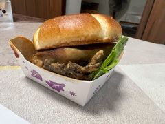 麦麦夜小堡-麦当劳(湖滨路店)