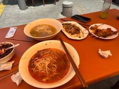 -鑫明明拉面(宁化路店)