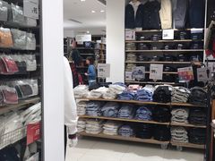 -优衣库(重庆沙坪坝印象汇店)