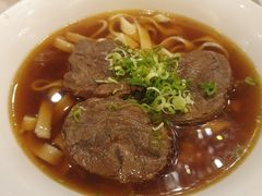 -天下三绝 牛肉面/红酒