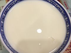 -赵记传承特色牛奶甜品(泉城广场店)