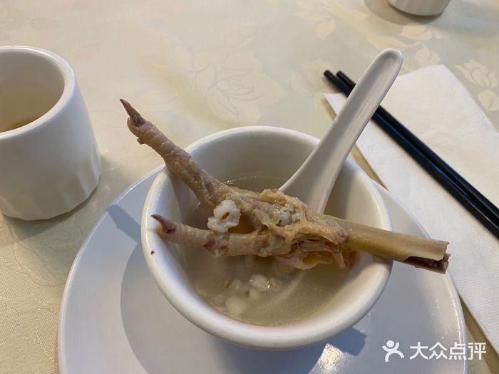 东记海鲜舫图片