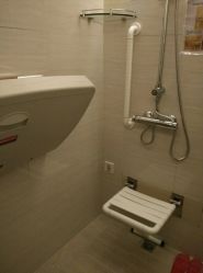 -知爱母婴专护全套房月子会所(新华路店)