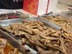 -王浩儿纪六孃甜皮鸭(乐山总店)