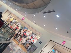 -优衣库(上海虹口龙之梦店)