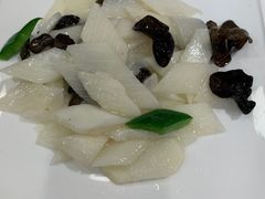 -老人和饭店(打浦路店)