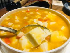 蟹黄烩豆腐-觅山云南菜(泊富ICITY店)