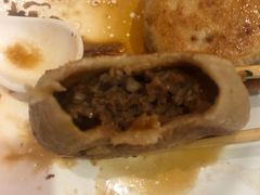 -清真吴记门钉肉饼·喜多利