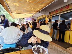-文山荷鲜居(翠湖店)