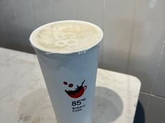 -85度C(生甜甜圈研究工坊·上海平凉店)