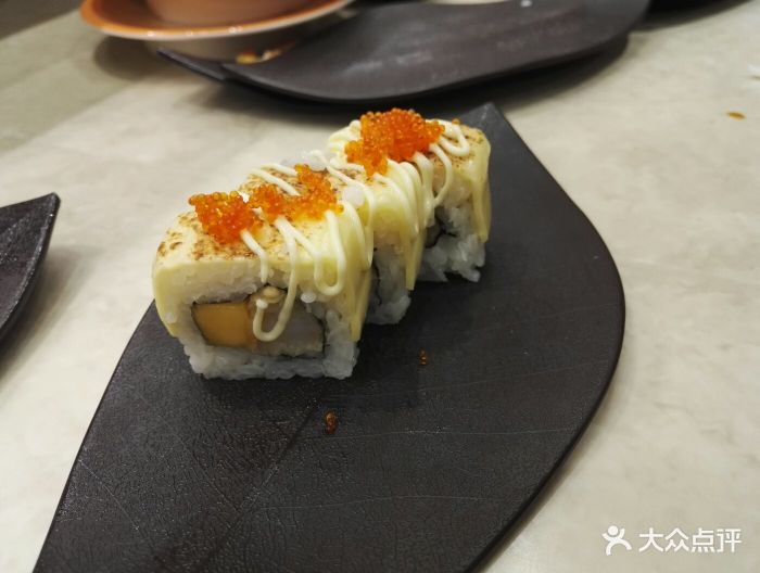 禾绿回转寿司(南山海雅店)芒果芝士虾卷图片