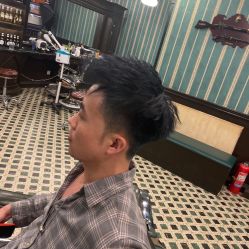 -海文先生国潮烫染男士理发馆