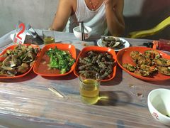 -覃记海鲜美食餐厅